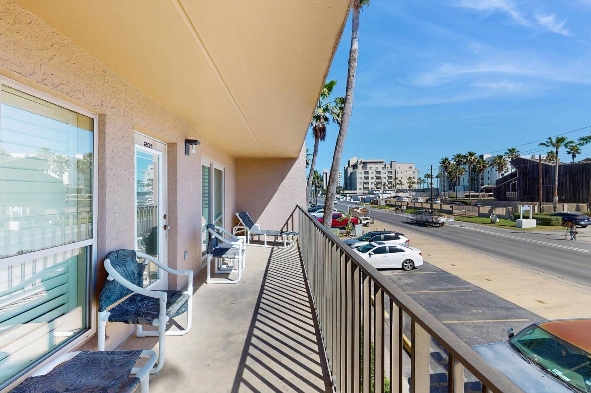 Palm Tree Escape Apartment South Padre Island Exterior photo